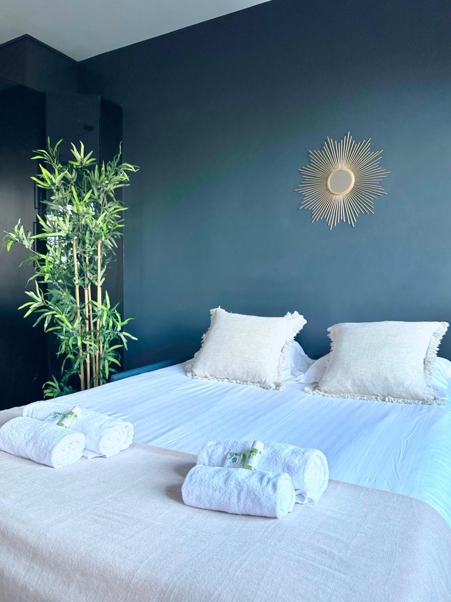 Stylish Apartment With A Balcony In 파리 외부 사진